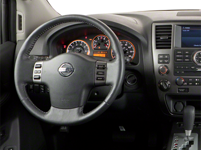 2013 Nissan Armada SV