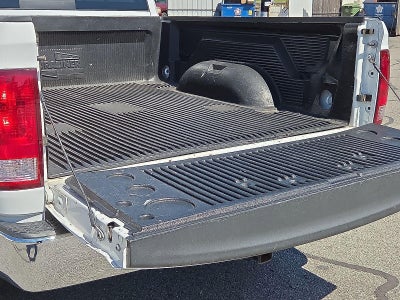 2020 RAM 1500 Classic SLT Crew Cab 4x2 6'4" Box