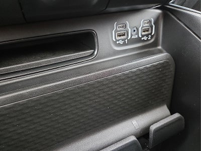 2023 RAM 1500 Big Horn Crew Cab 4x4 5'7" Box