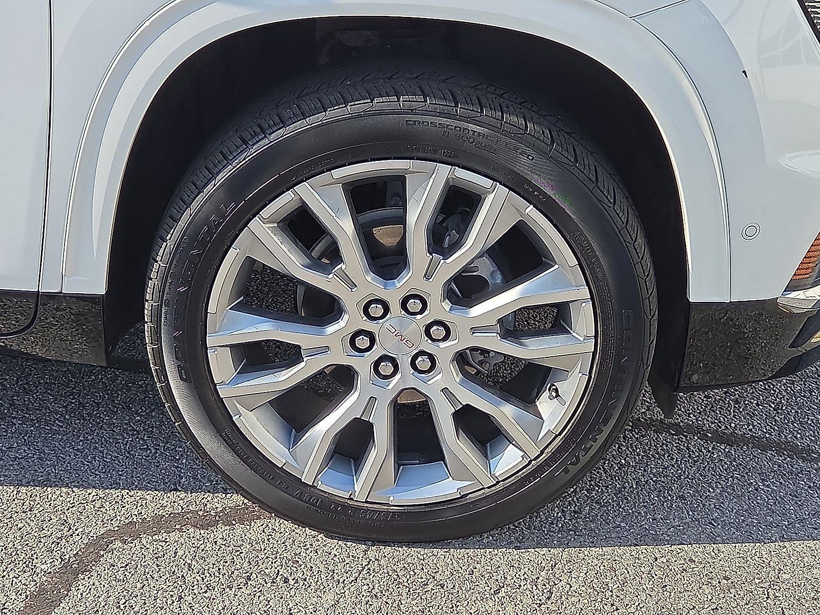 2024 GMC Acadia Denali