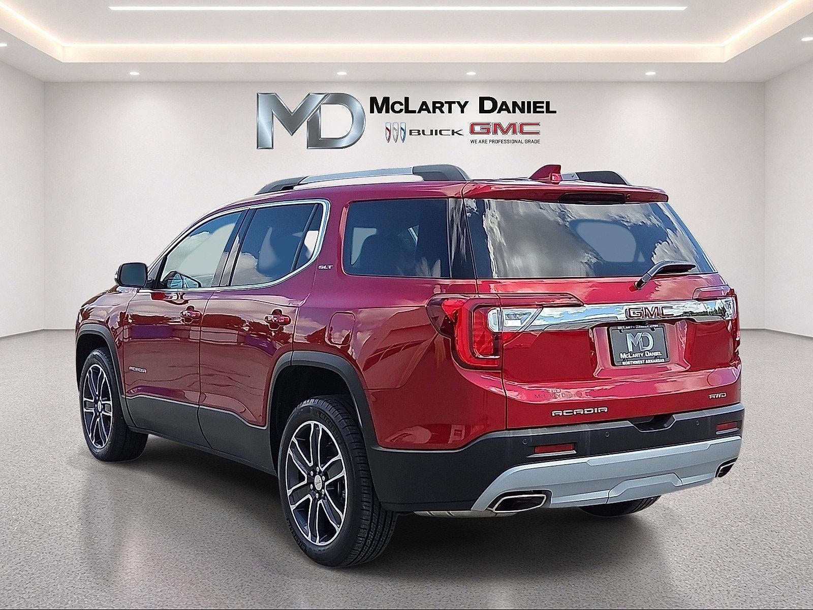 2023 GMC Acadia SLT