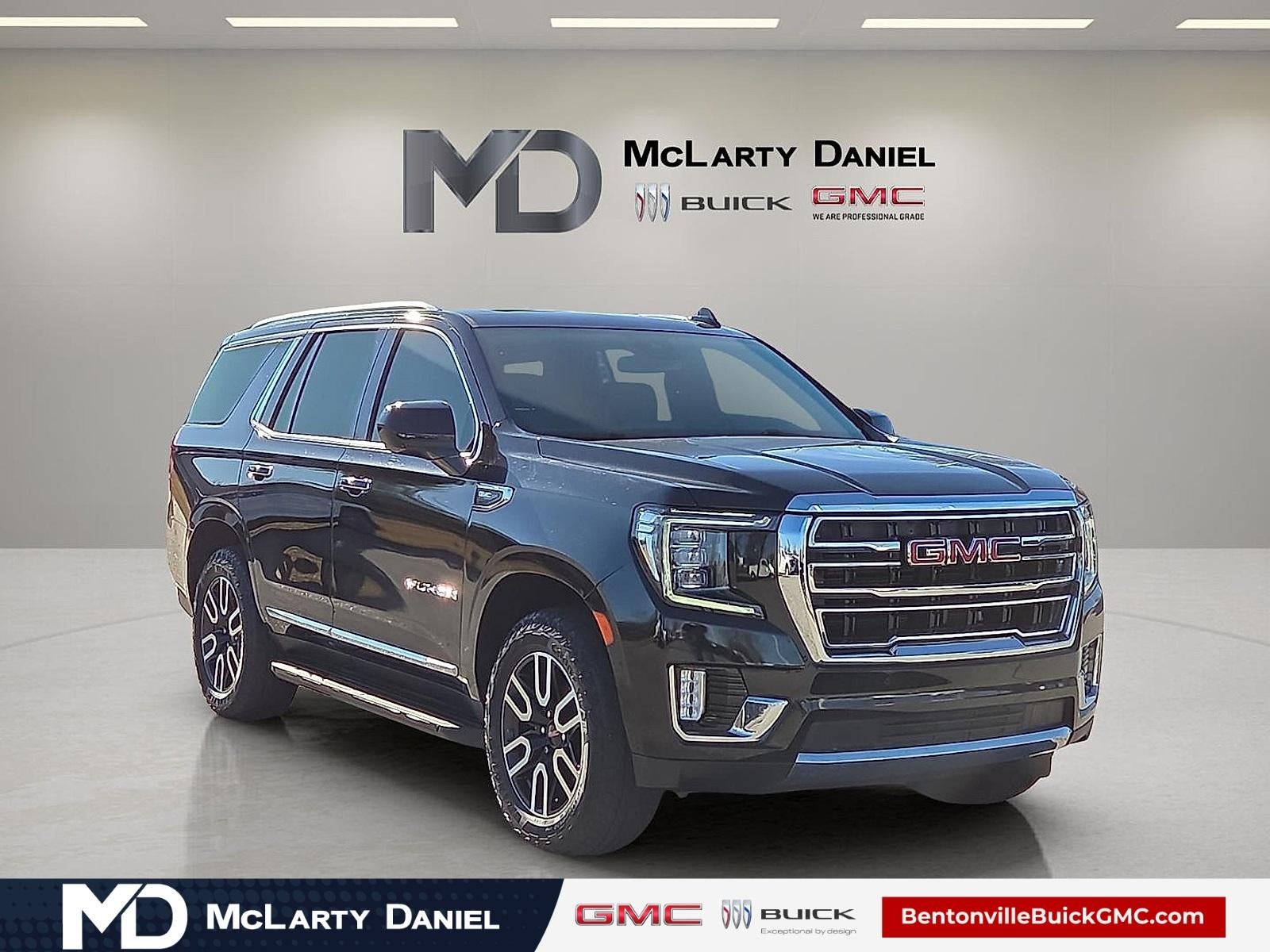 2023 GMC Yukon SLT