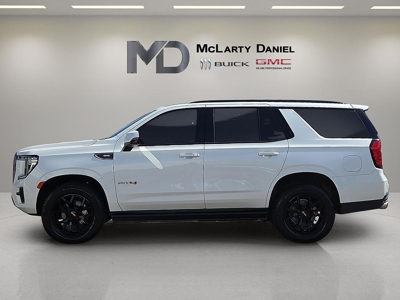 2022 GMC Yukon AT4