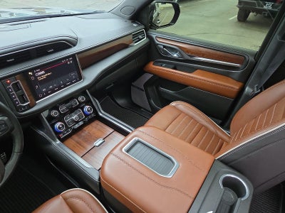 2023 GMC Yukon Denali Ultimate