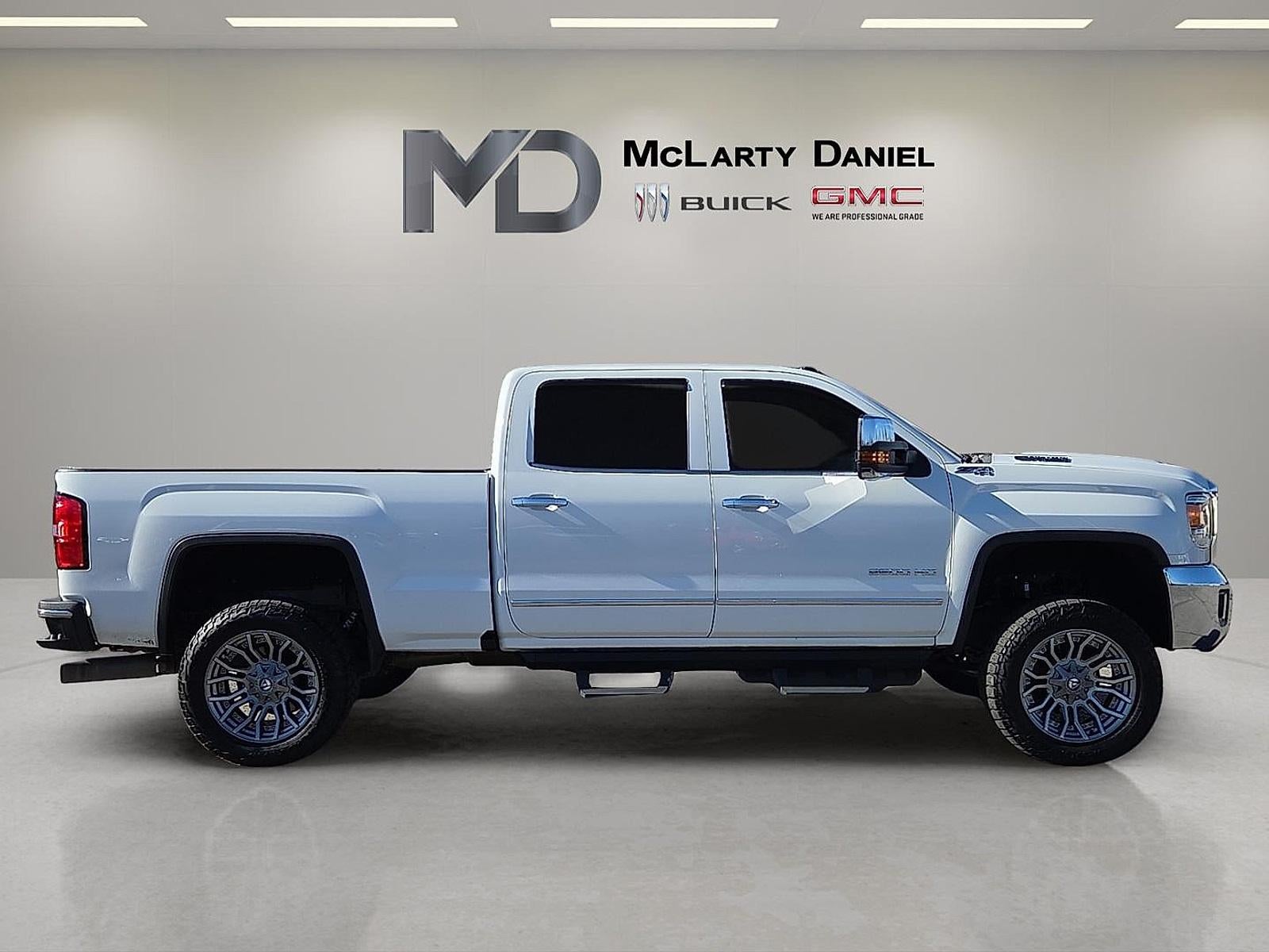 2017 GMC Sierra 2500 HD SLT