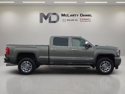 2017 GMC Sierra 2500 HD Denali