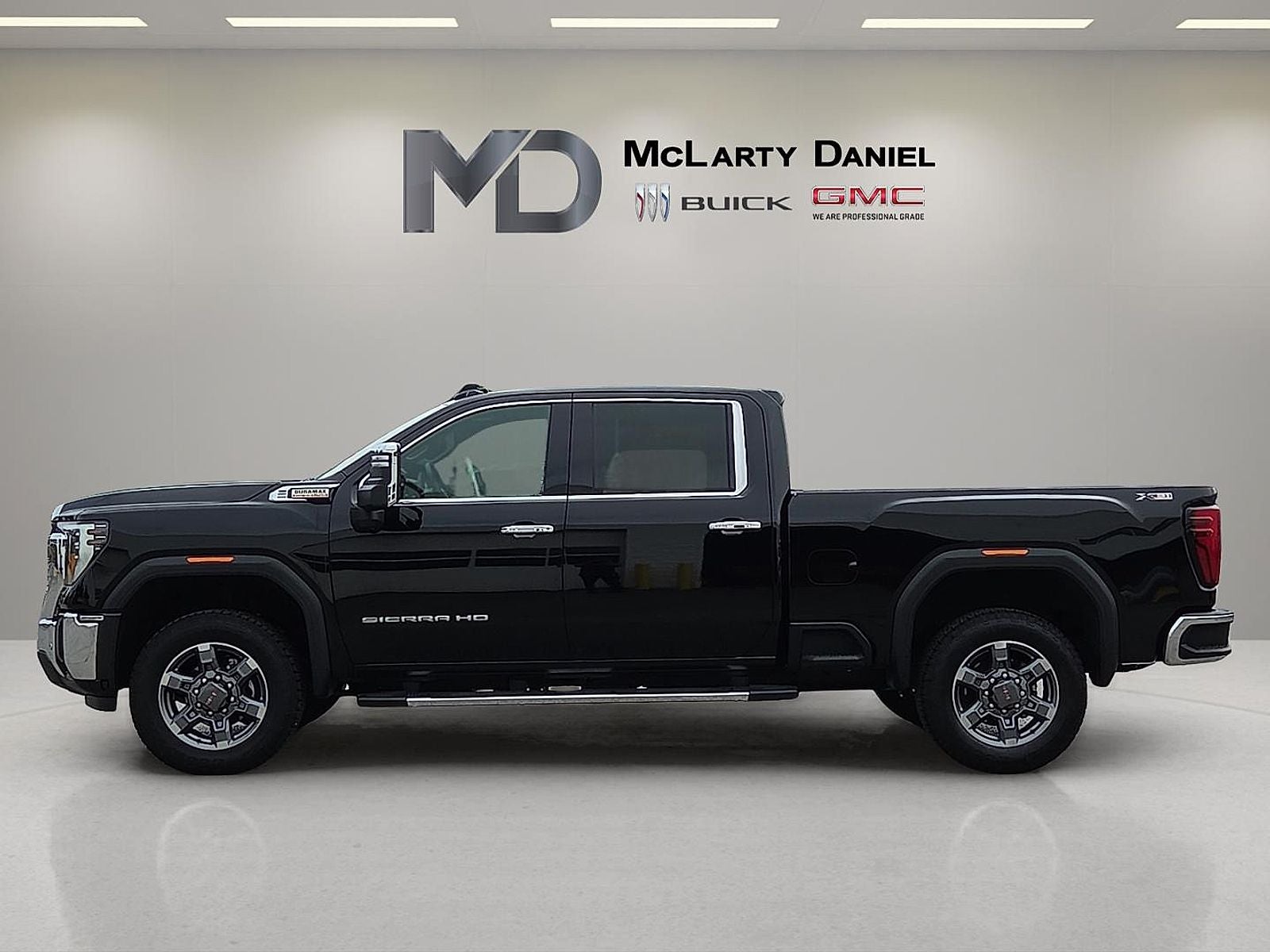 2025 GMC Sierra 2500 HD SLT