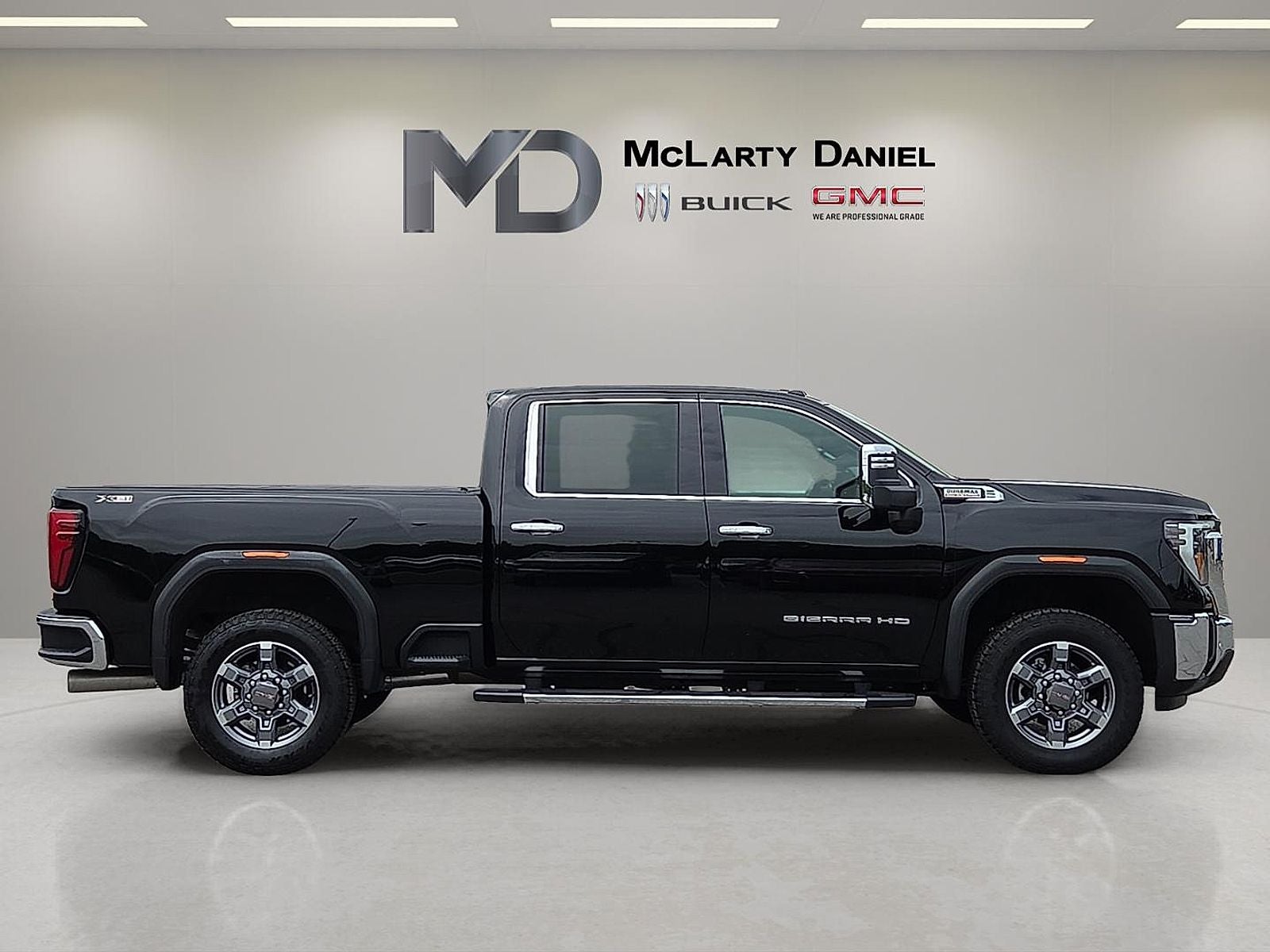 2025 GMC Sierra 2500 HD SLT