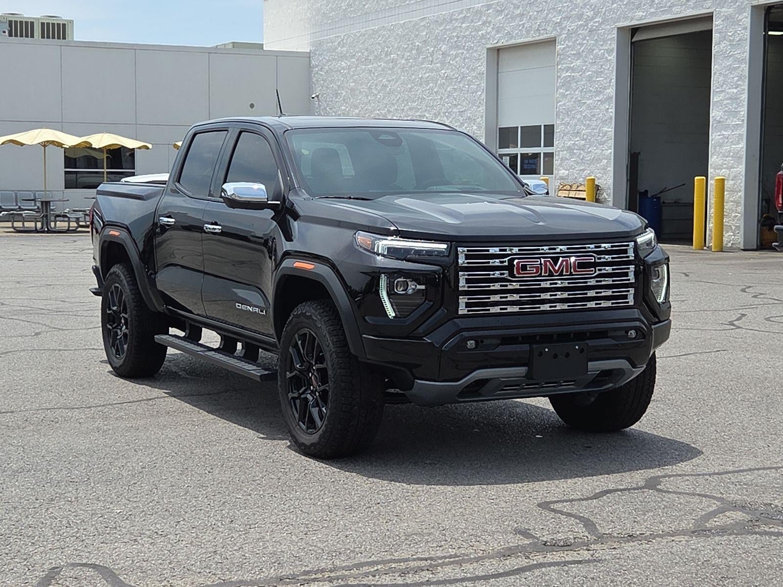 2025 GMC Canyon Denali