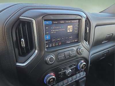 2022 GMC Sierra 1500 Limited AT4