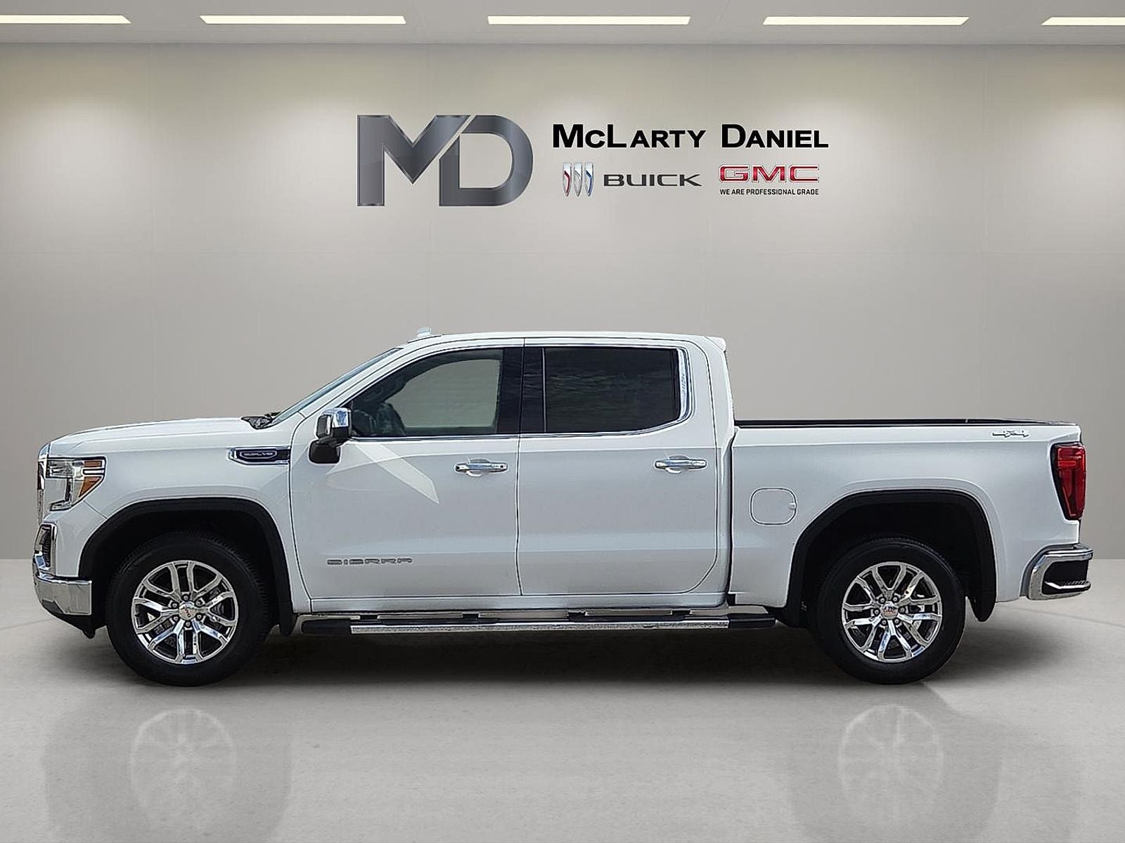 2021 GMC Sierra 1500 SLT