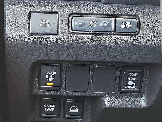 2024 Nissan Frontier Crew Cab PRO-4X 4x4