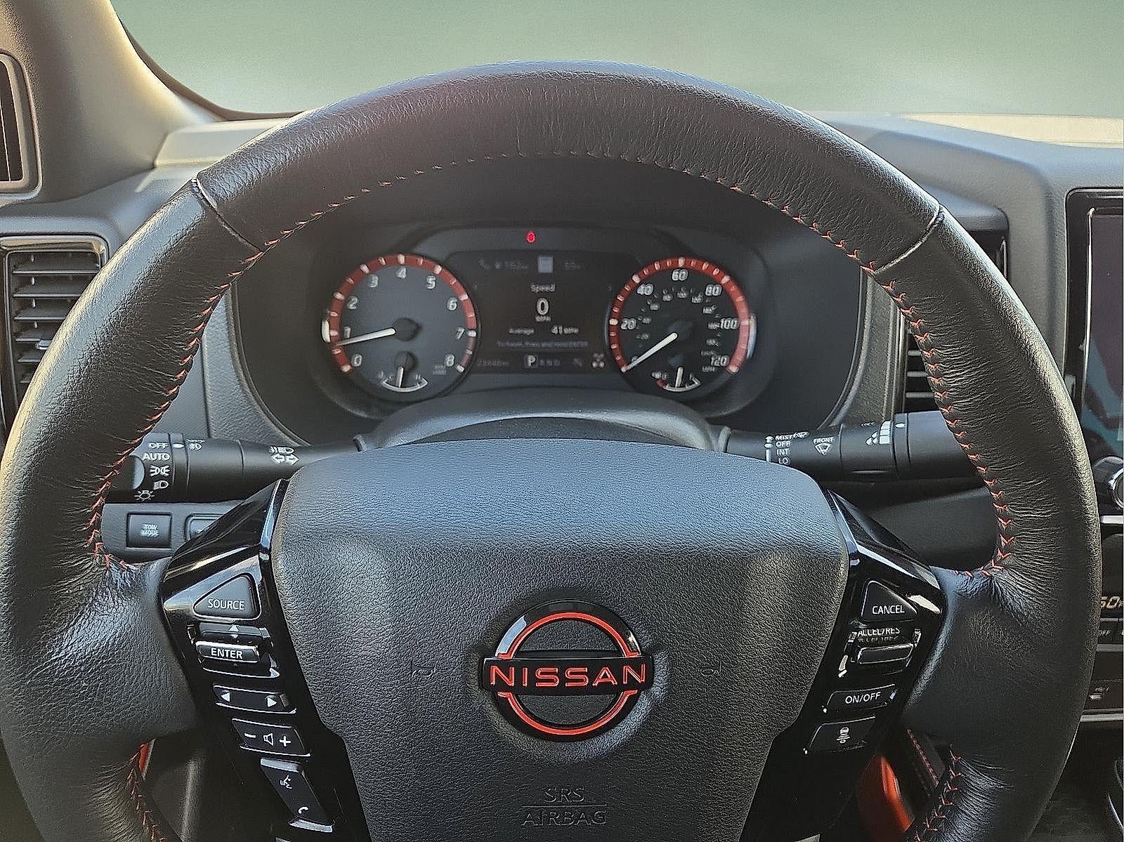 2024 Nissan Frontier Crew Cab PRO-4X 4x4