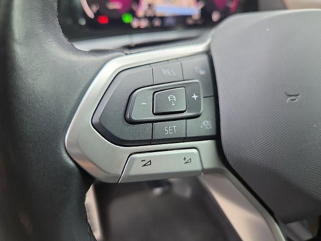 2025 Volkswagen Atlas 2.0T SEL Premium R-Line