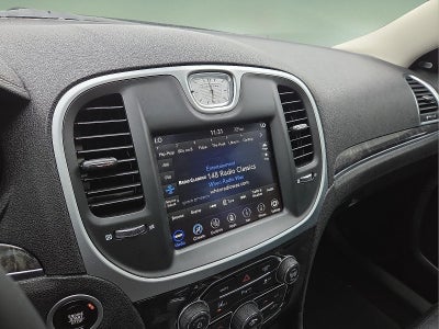 2023 Chrysler 300 Touring L