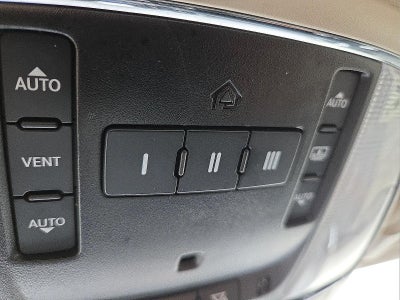 2023 Chrysler 300 Touring L