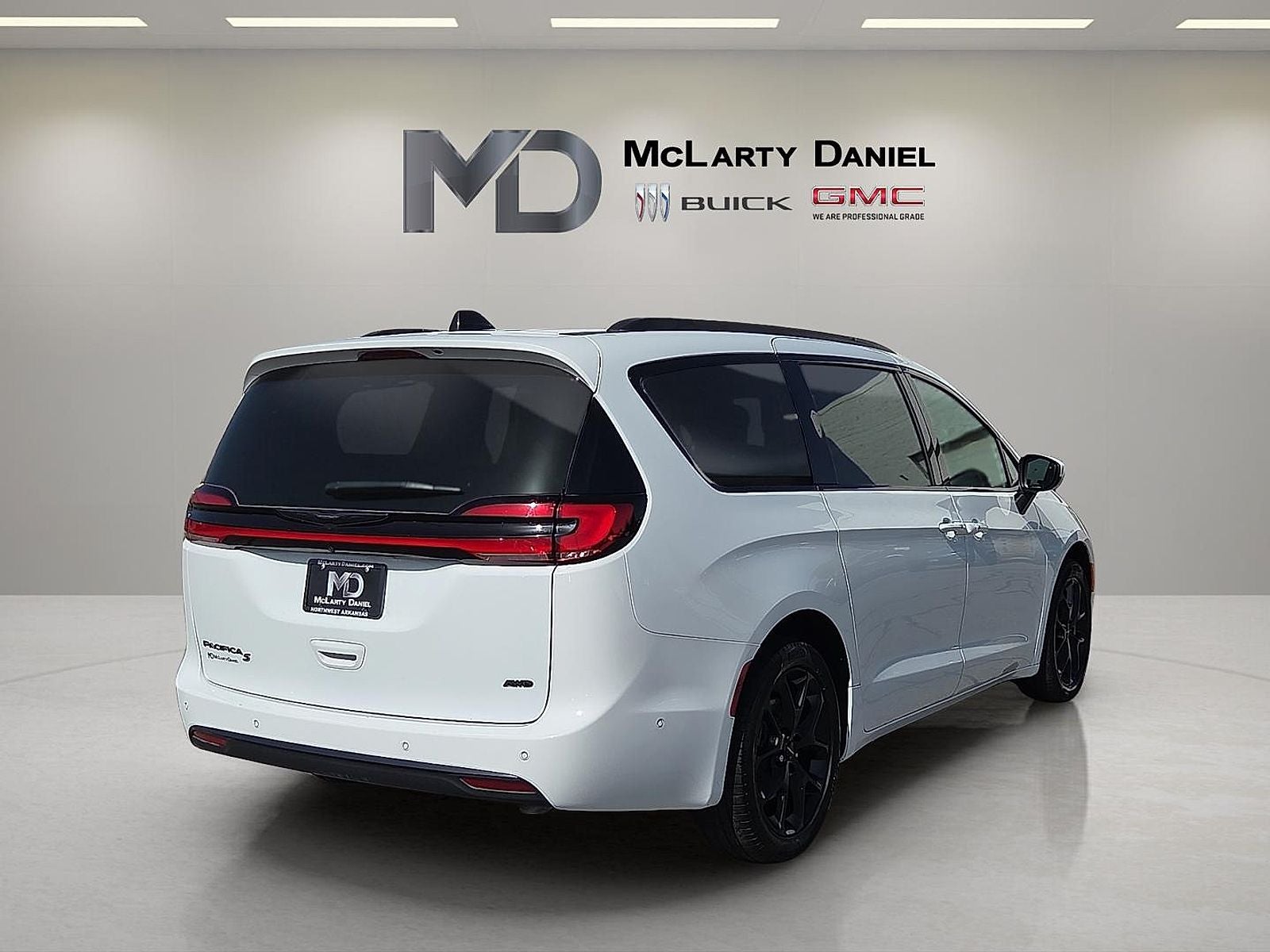 2023 Chrysler Pacifica Touring L AWD