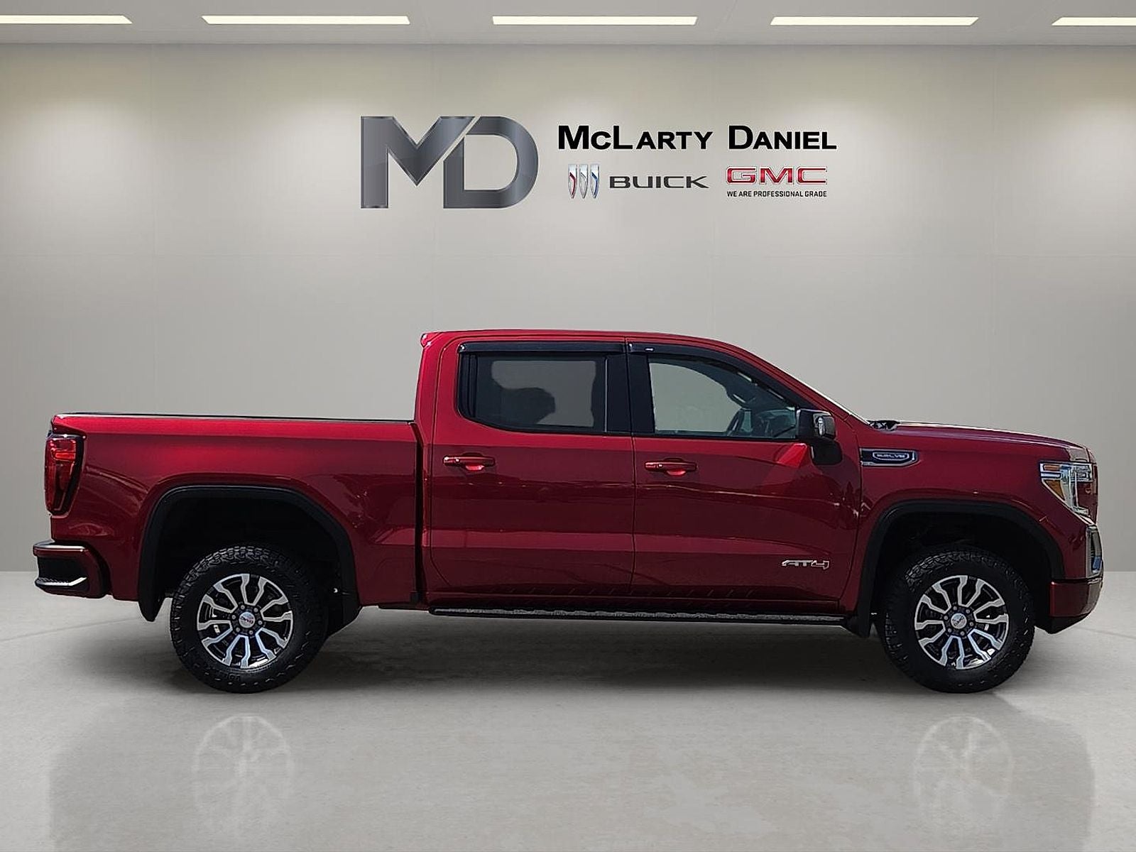 2021 GMC Sierra 1500 AT4