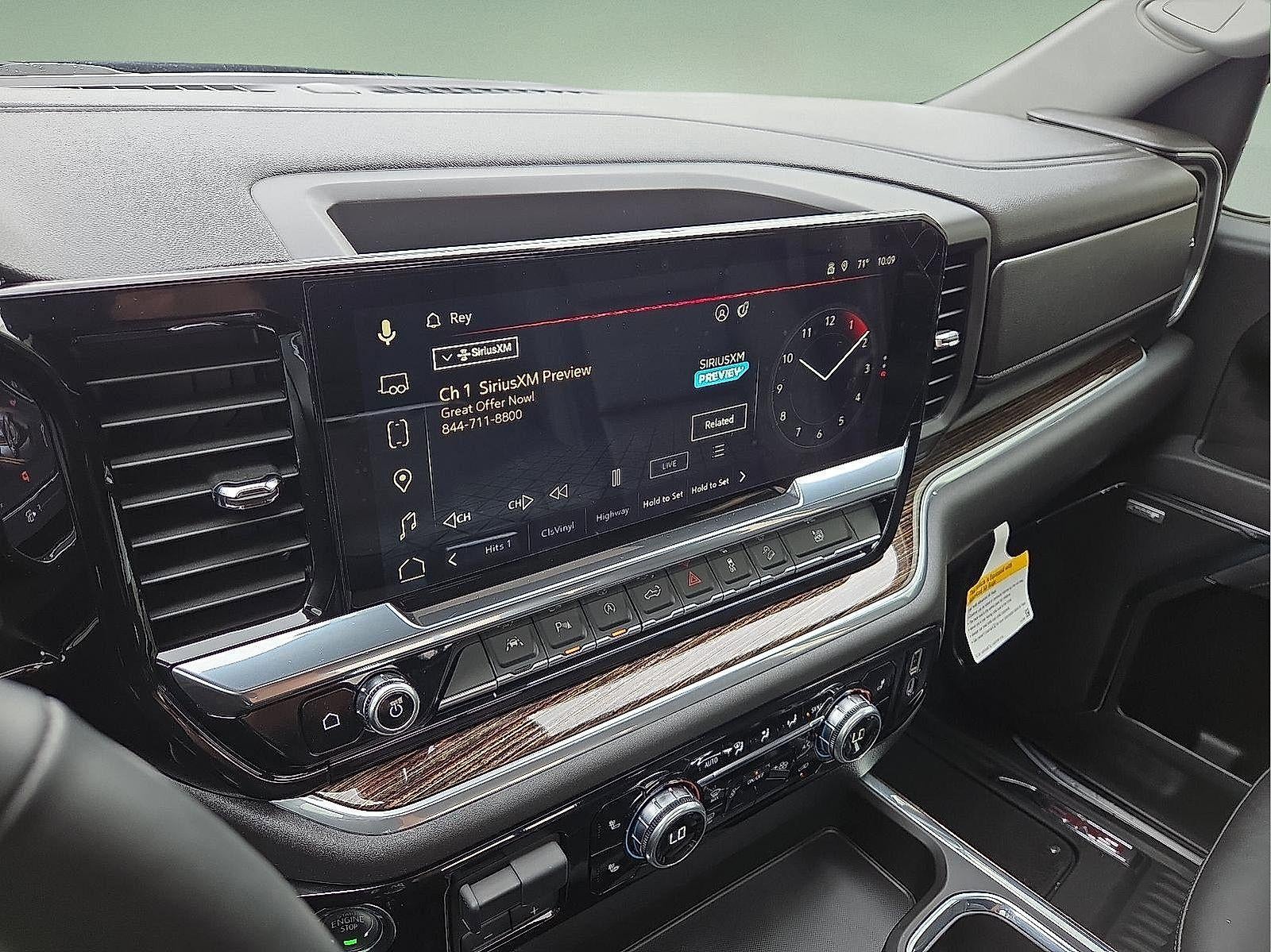 2025 GMC Sierra 1500 Elevation