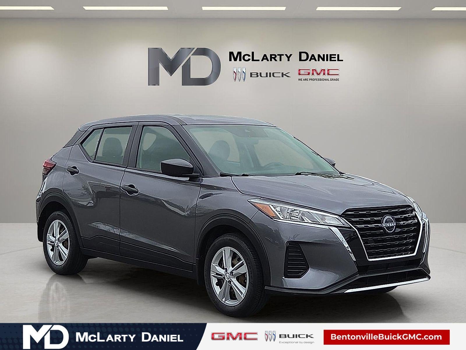 2023 Nissan Kicks S Xtronic CVT