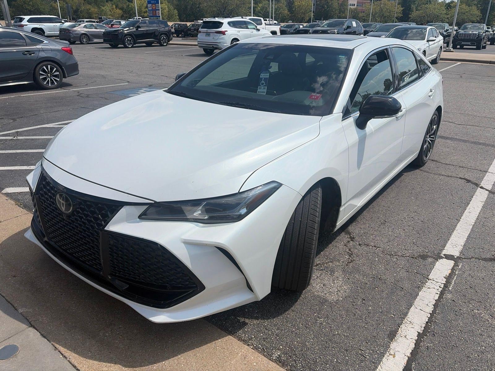 2019 Toyota Avalon Touring