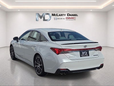 2019 Toyota Avalon Touring