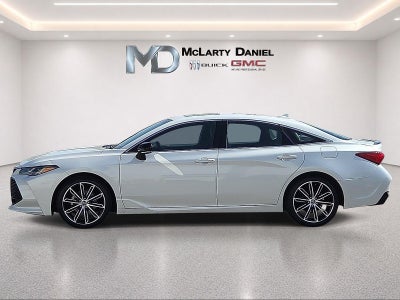 2019 Toyota Avalon Touring