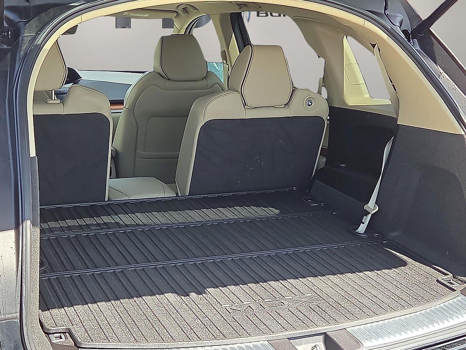2017 Acura MDX w/Advance Package