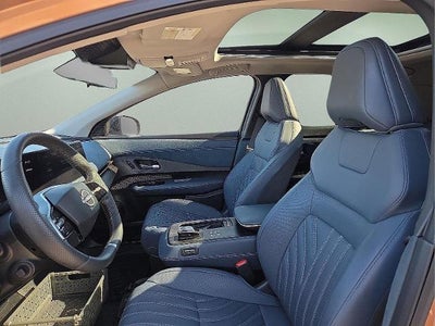 2025 Nissan ARIYA PLATINUM+