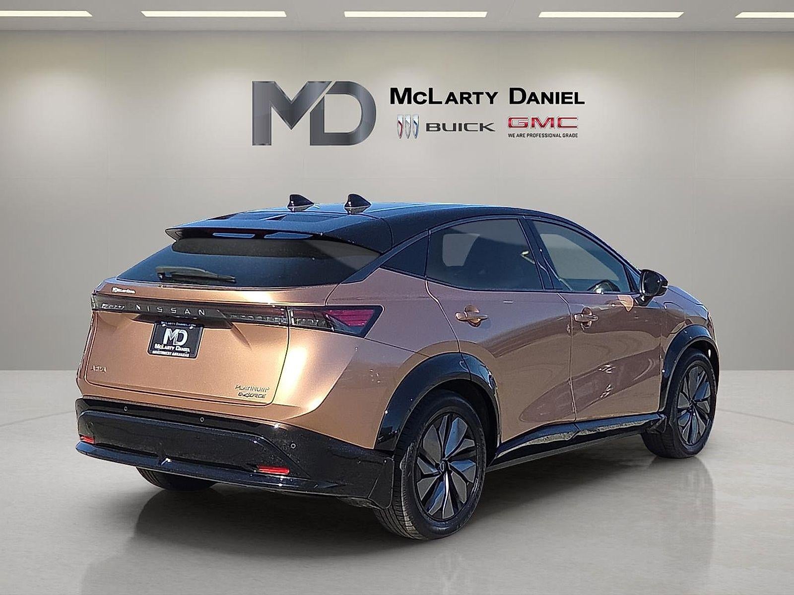 2025 Nissan ARIYA PLATINUM+