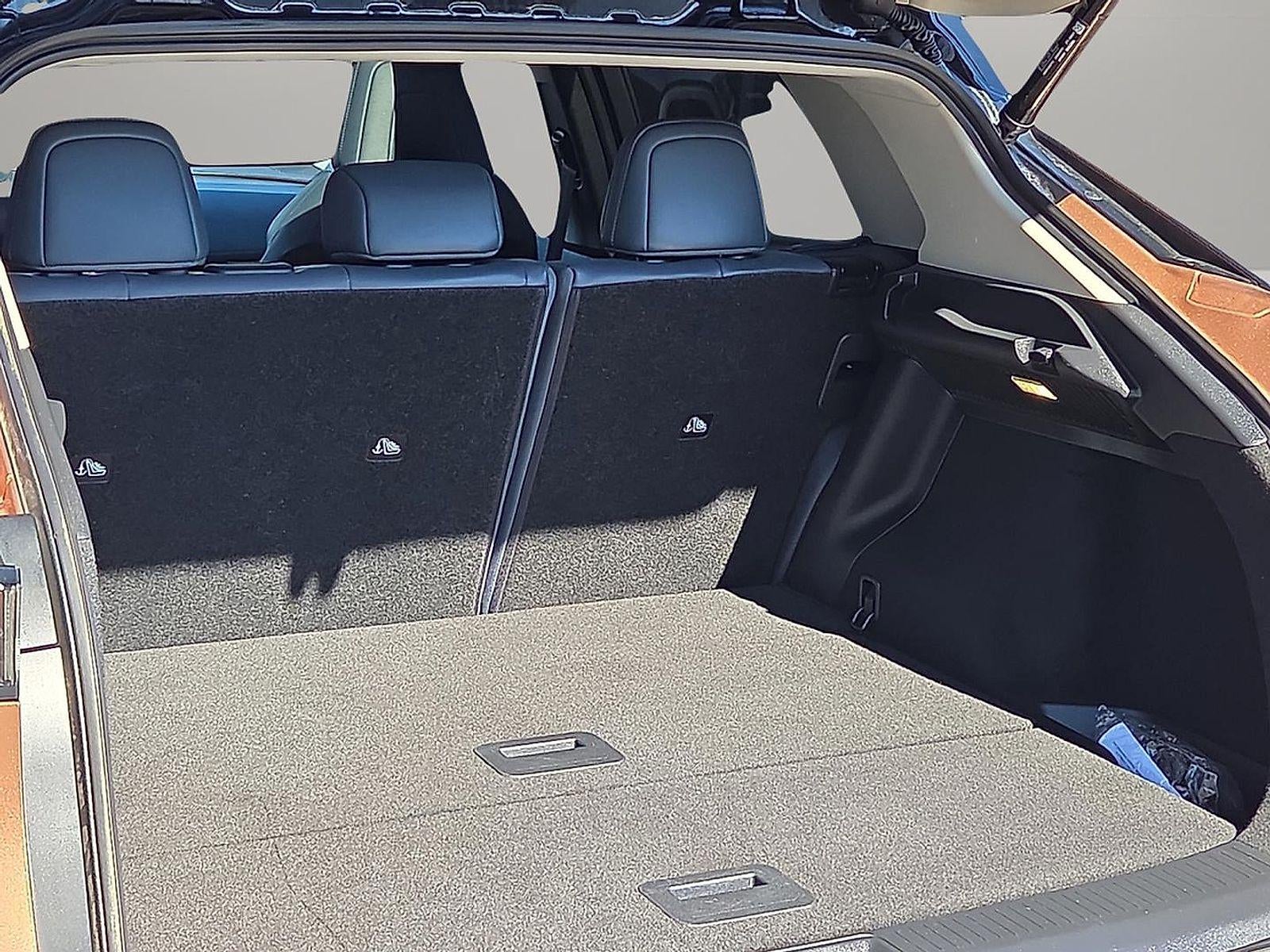 2025 Nissan ARIYA PLATINUM+