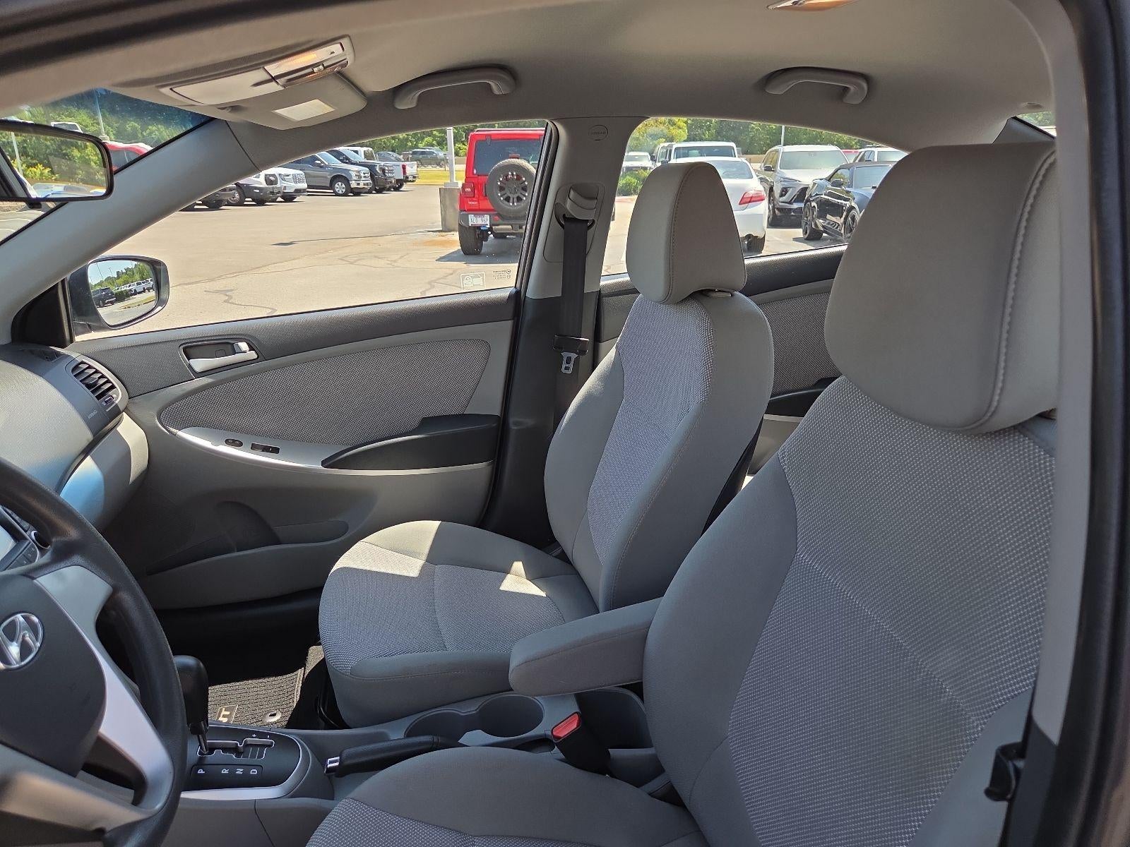 2013 Hyundai Accent GLS