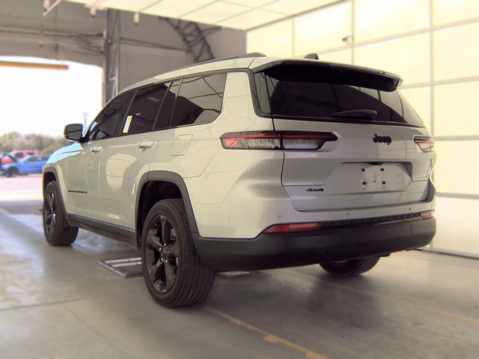 2023 Jeep Grand Cherokee L Altitude 4x4