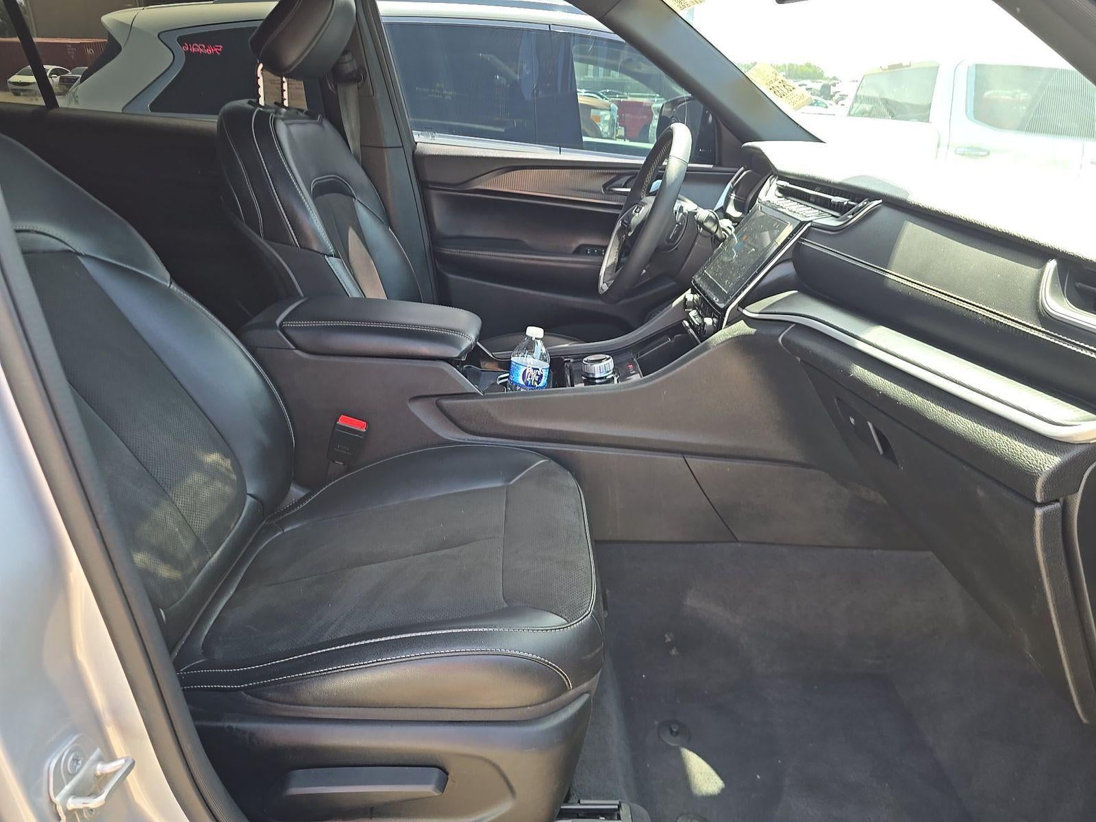 2023 Jeep Grand Cherokee L Altitude 4x4