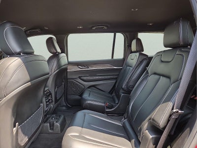 2025 Jeep Grand Cherokee L Limited 4x4