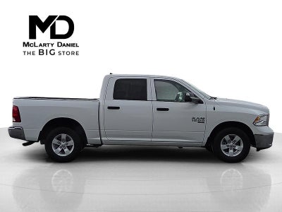 2023 RAM 1500 Classic SLT Crew Cab 4x2 5'7" Box