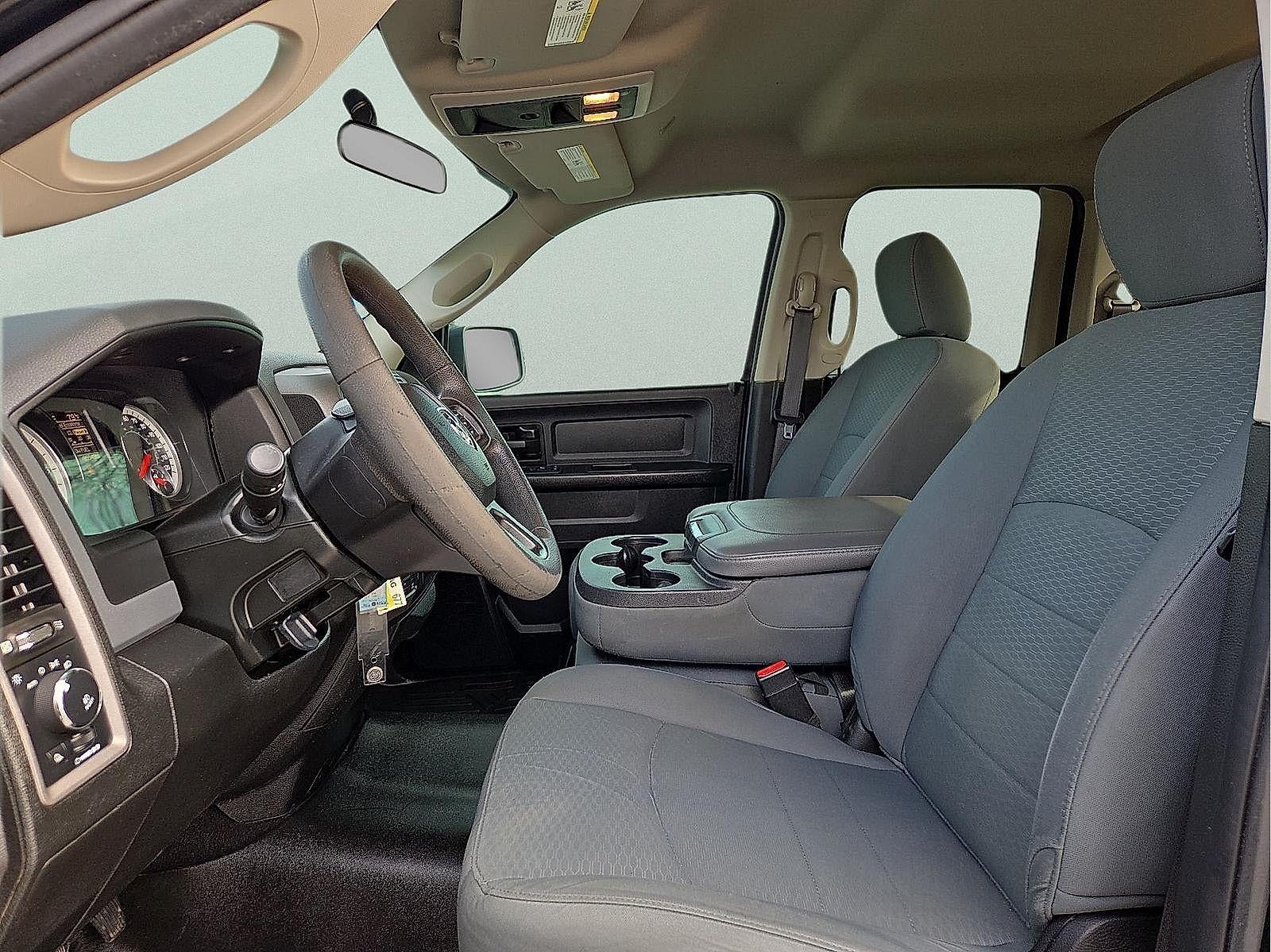 2019 RAM 1500 Classic Express Quad Cab 4x4 6'4" Box