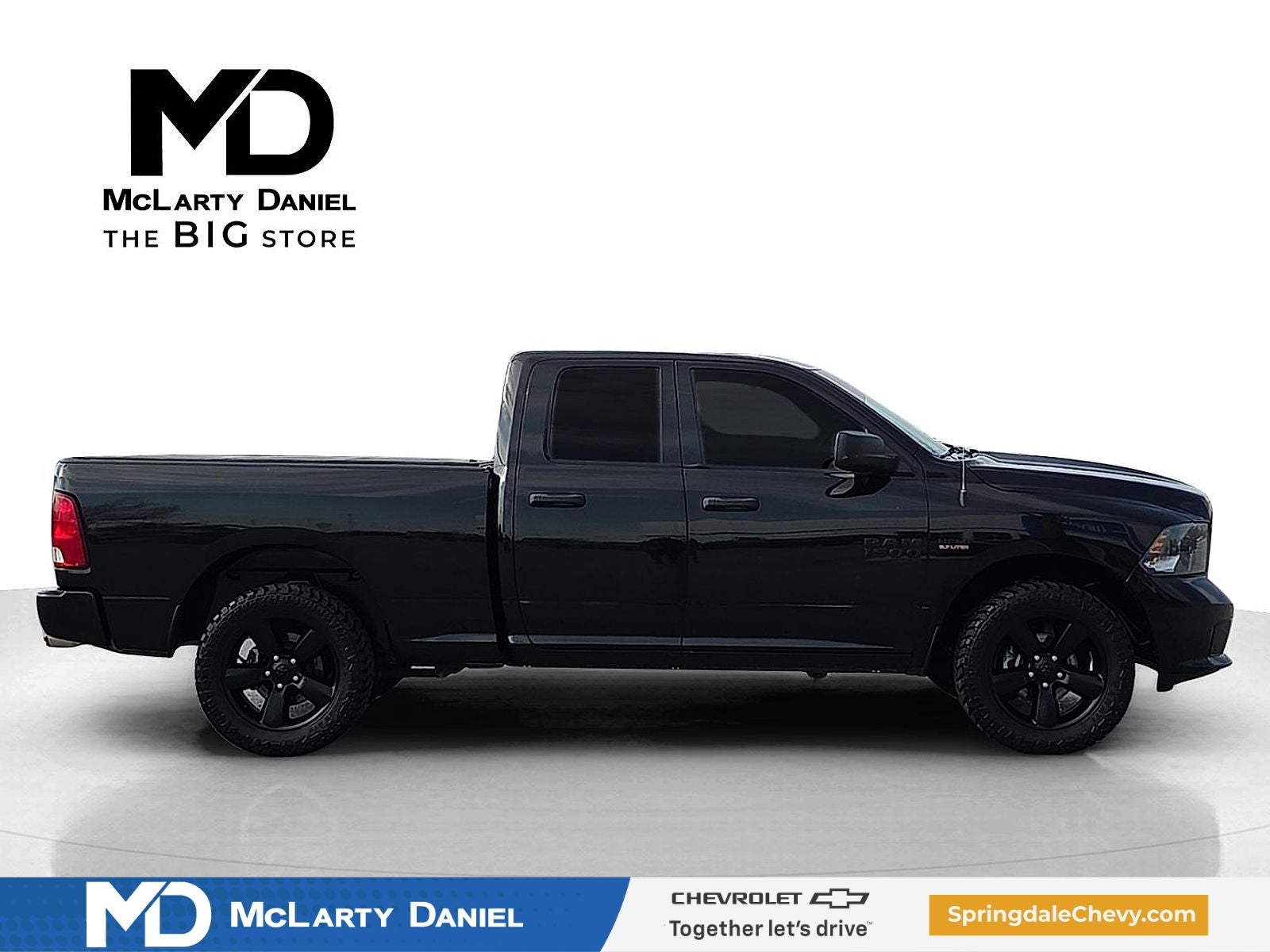 2019 RAM 1500 Classic Express Quad Cab 4x4 6'4" Box