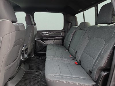 2022 RAM 1500 Big Horn Crew Cab 4x4 5'7" Box