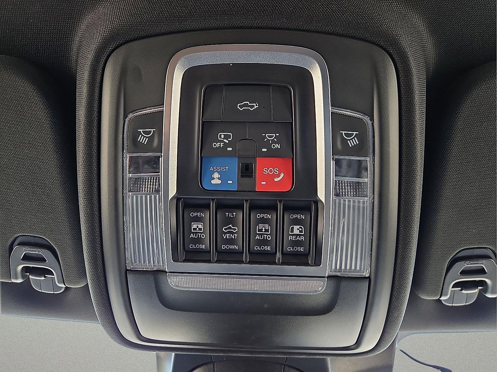 2021 RAM 1500 Limited Crew Cab 4x4 5'7" Box