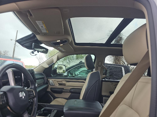 2021 RAM 1500 Limited Crew Cab 4x4 5'7" Box