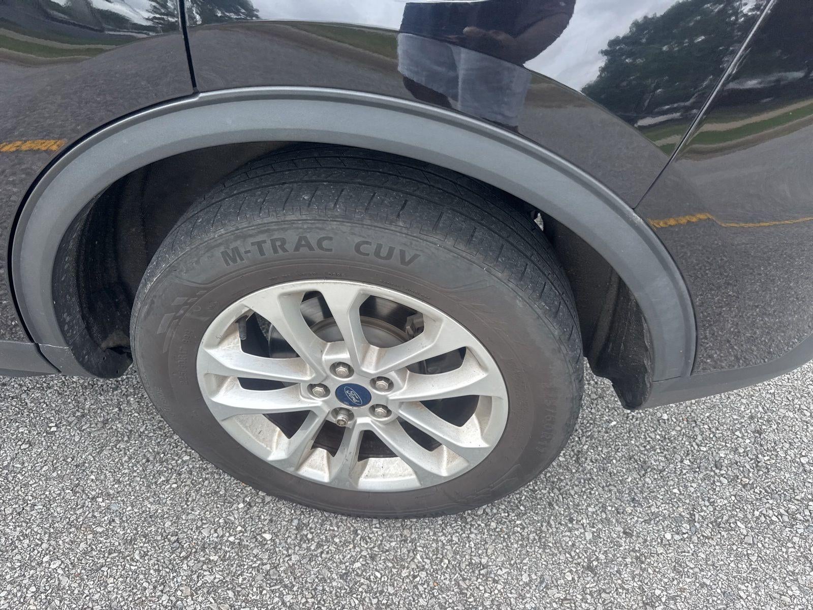 2021 Ford Escape SE