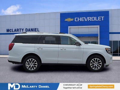 2025 Ford Expedition Platinum
