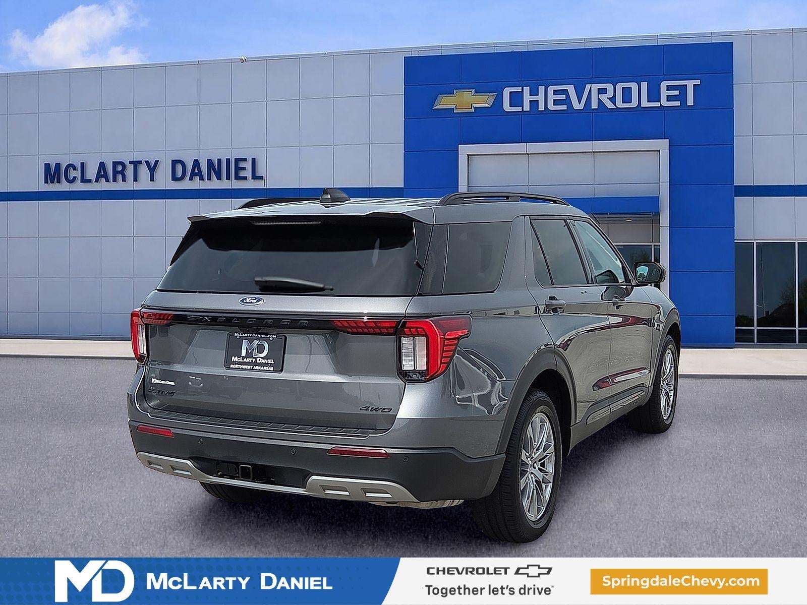 2025 Ford Explorer Active