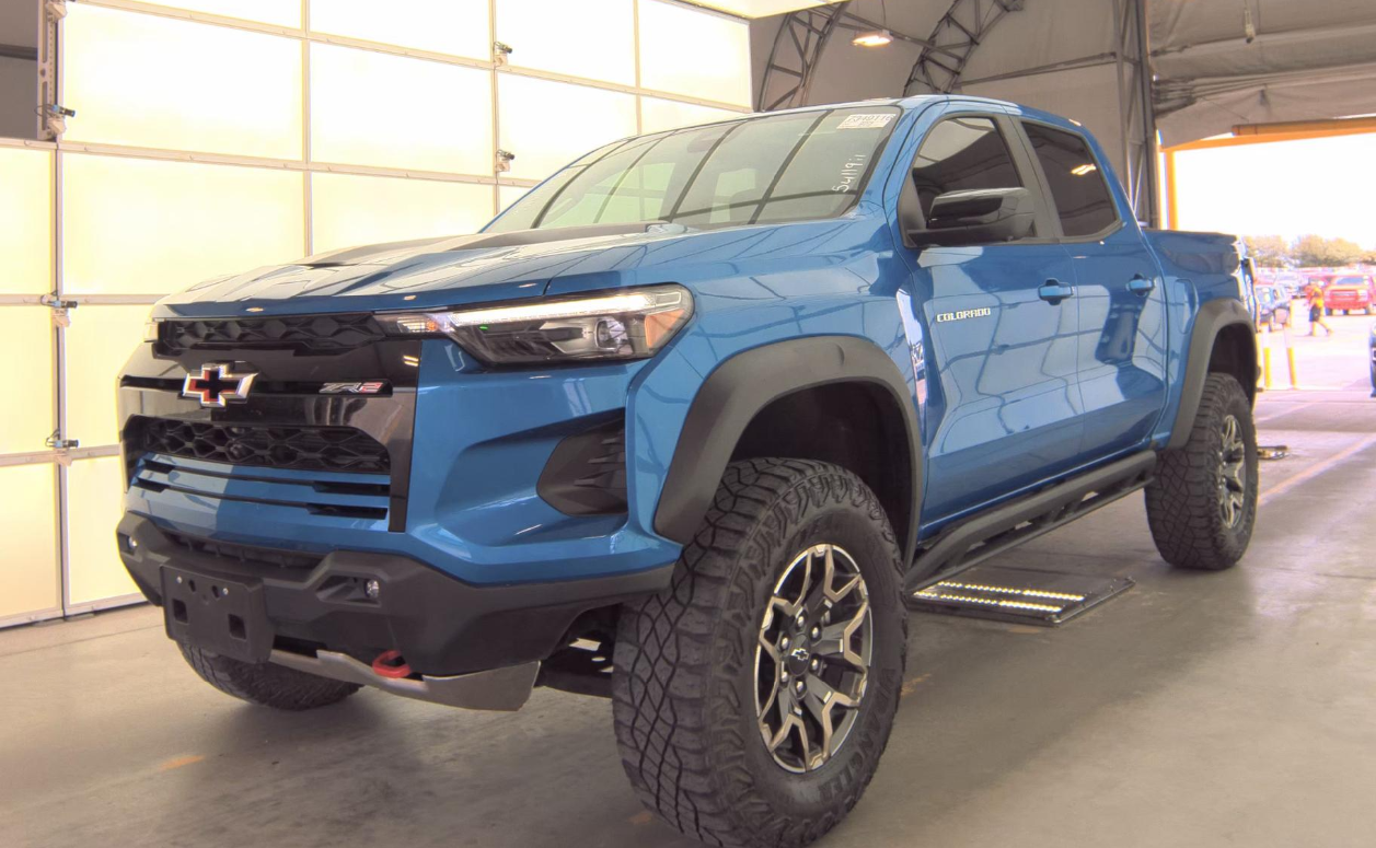 2023 Chevrolet Colorado ZR2