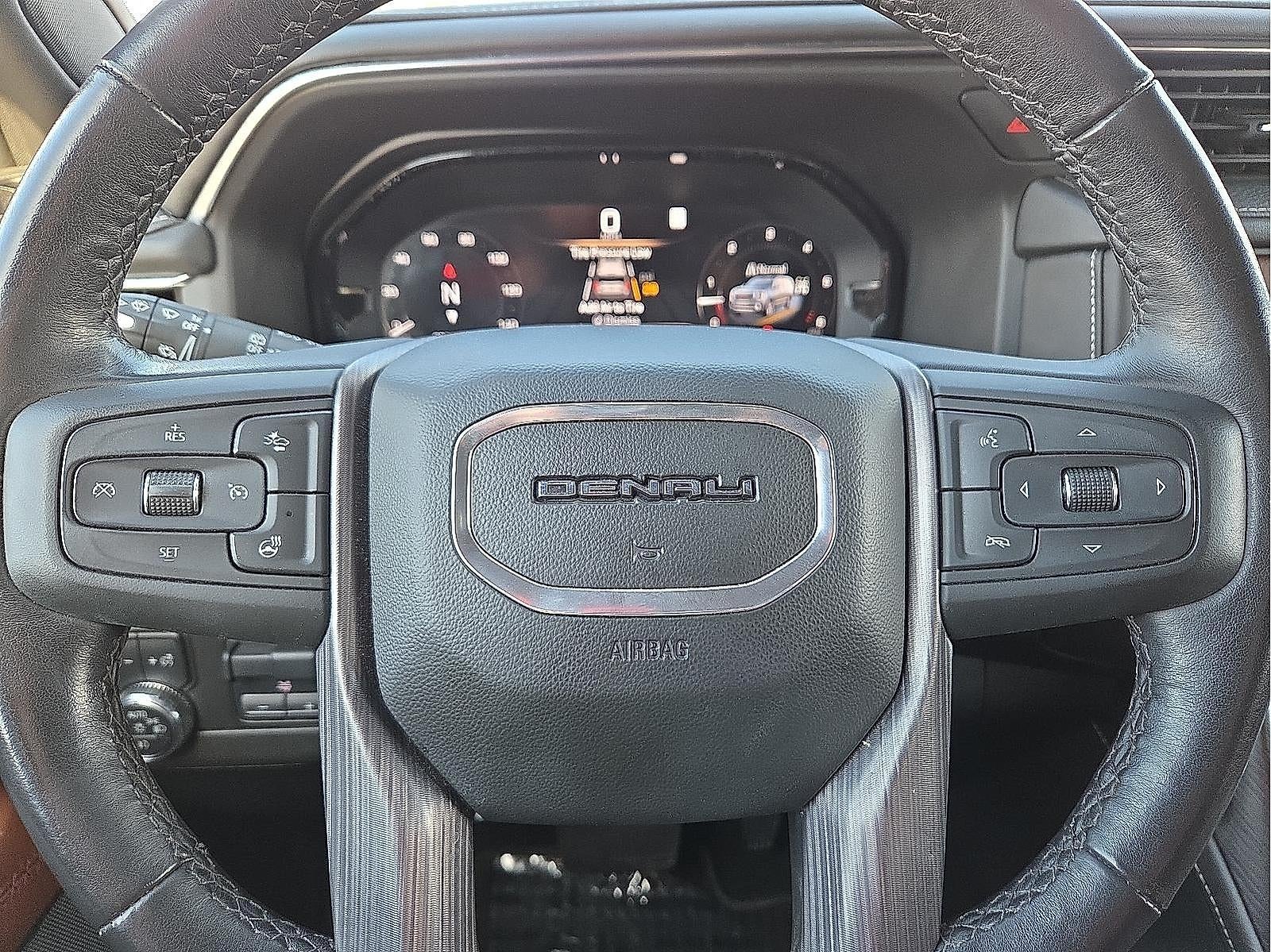 2023 GMC Yukon Denali Ultimate