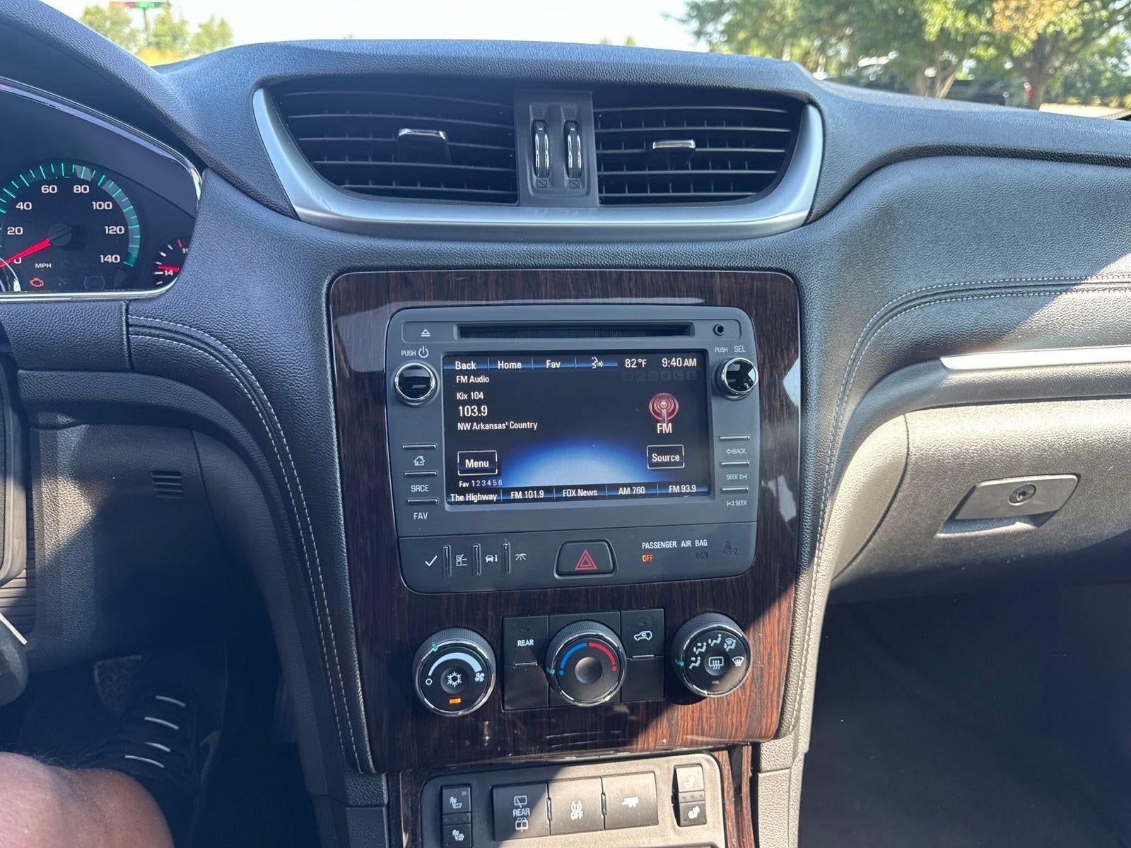 2016 Chevrolet Traverse LT