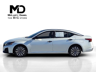 2024 Nissan Altima SV FWD