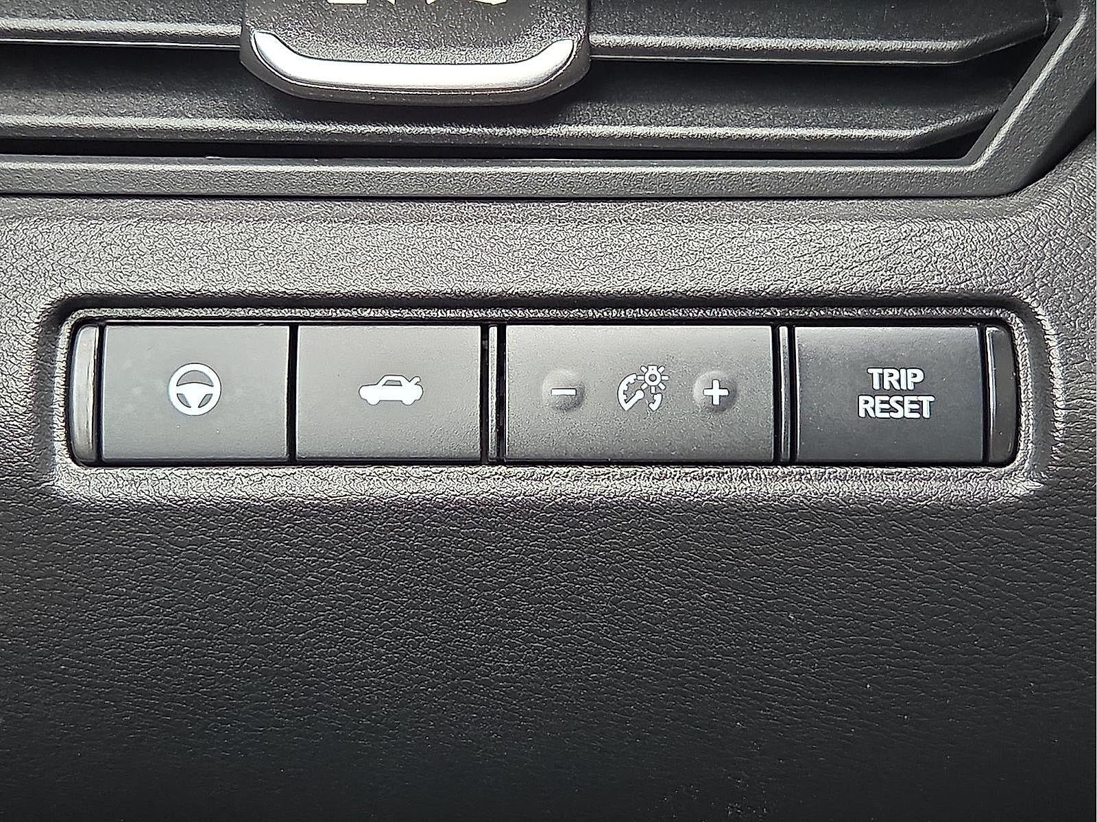 2023 Nissan Altima SL FWD