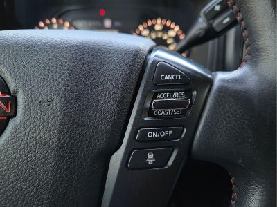 2023 Nissan TITAN Crew Cab PRO-4X 4x4